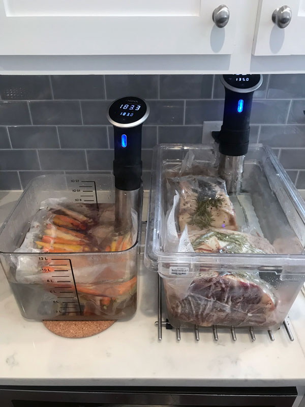 What Containers Should You Use to Cook Sous Vide?
